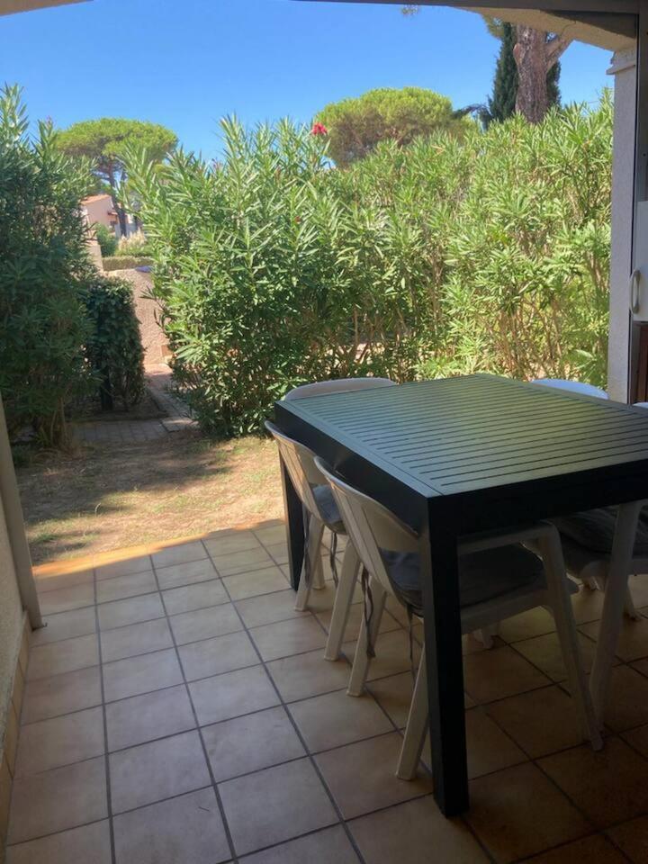 Appartement 4/6 Personnes Plain Pied - 5Min Plage - Piscine En Face Agde Exterior photo